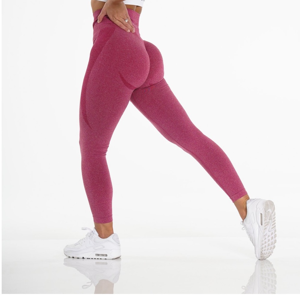 NVGTN contour leggings!